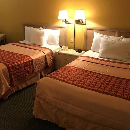 Budget Host Inn Sandusky Exterior foto