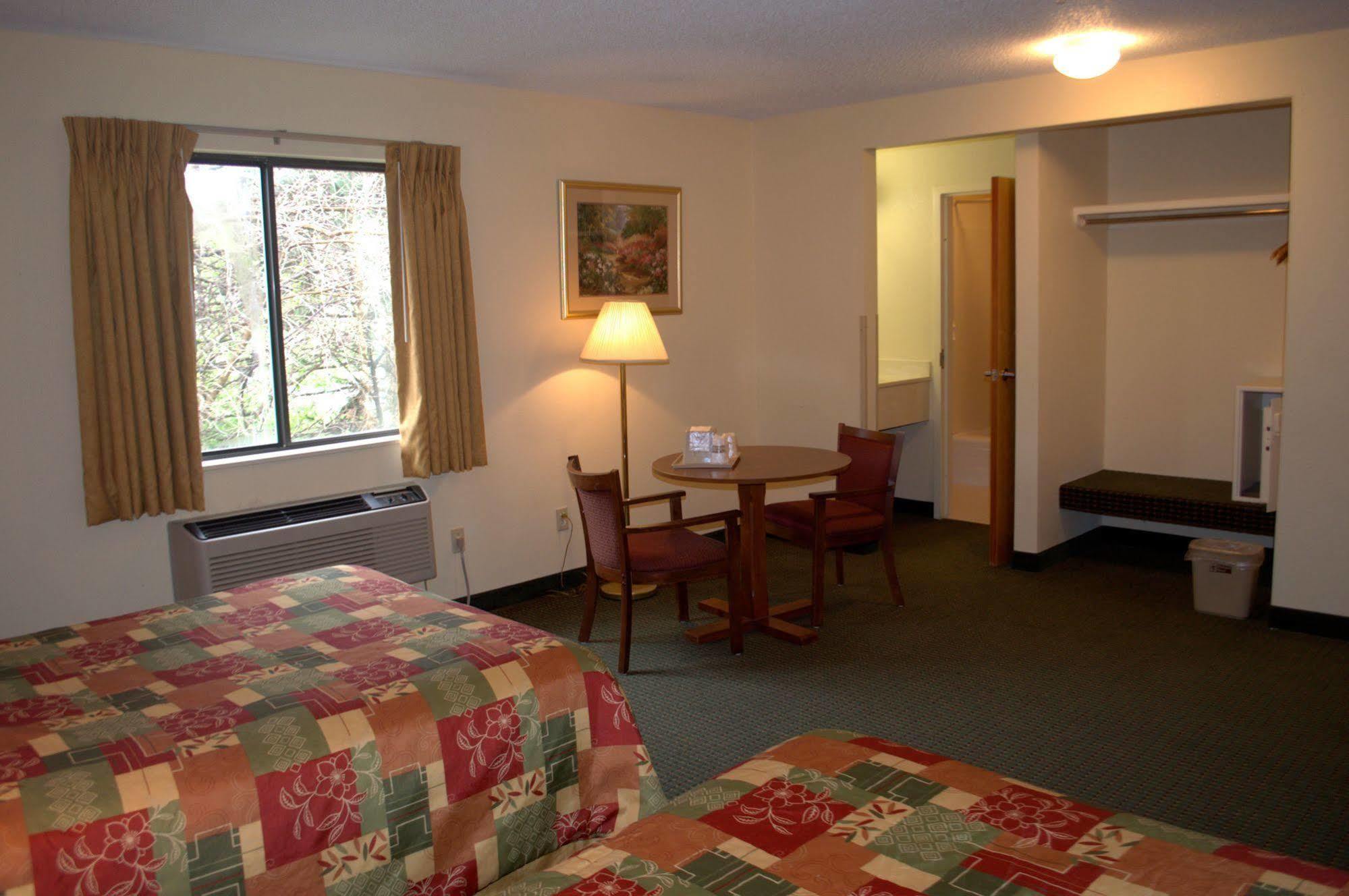 Budget Host Inn Sandusky Exterior foto
